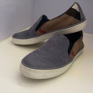 BURBERRY - Blue Suede Slip On Shoes 💙